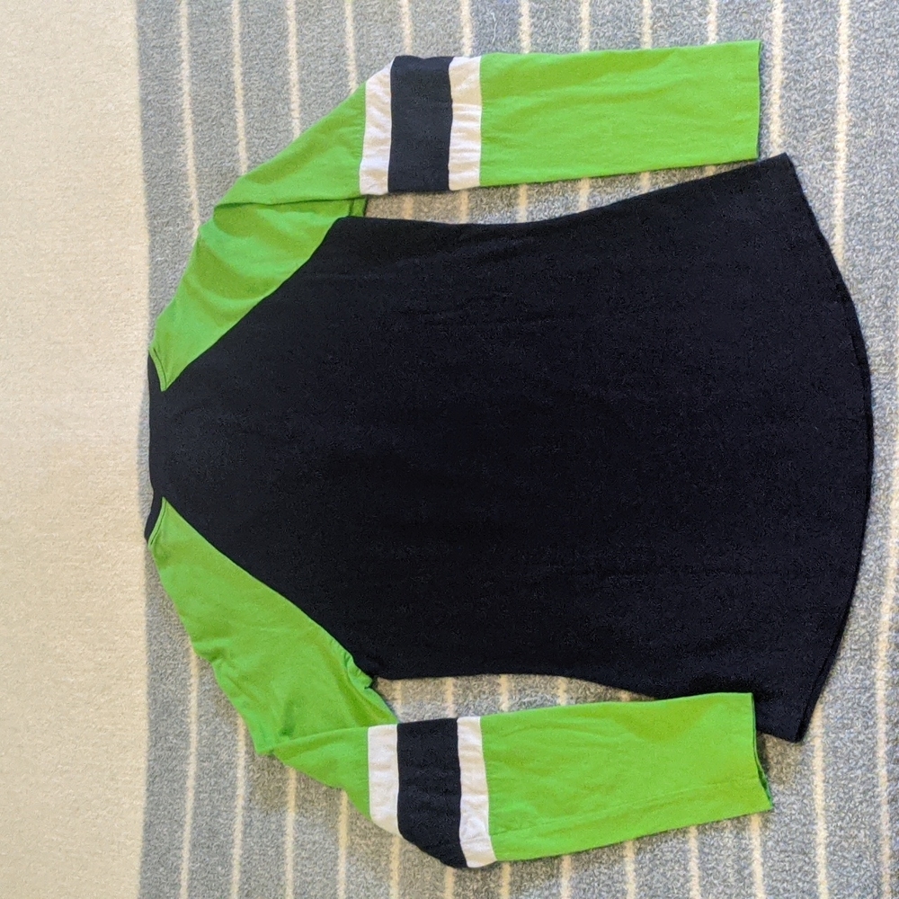 Seattle Seahawks Fan Long Sleeve T-Shirt - Picture 4 of 4